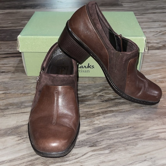 Clarks Artisan Berwick Way women’s Size 7M leather dark brown heel shoes brown - Picture 5 of 10